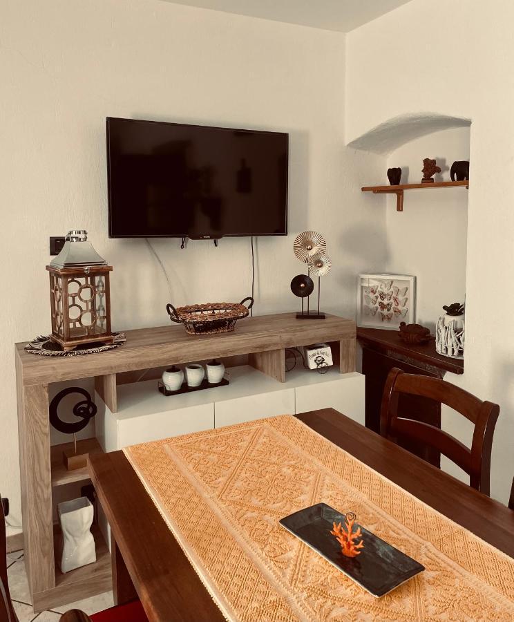 Apartamento La Torre Arnad Exterior foto